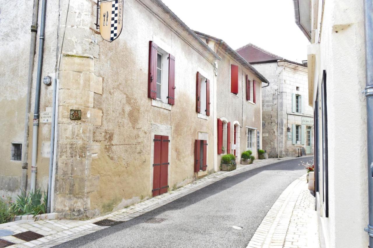 La Maison Du Tourniquet Aubeterre-sur-Dronne Ngoại thất bức ảnh