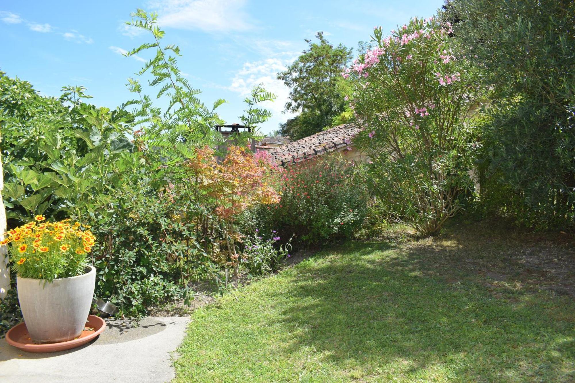 La Maison Du Tourniquet Aubeterre-sur-Dronne Ngoại thất bức ảnh