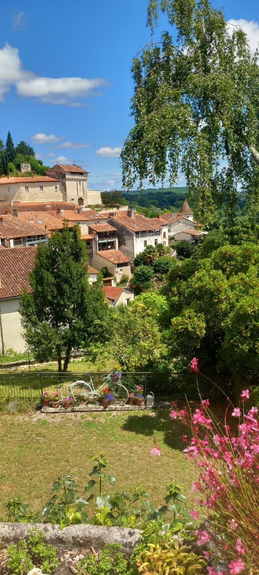 La Maison Du Tourniquet Aubeterre-sur-Dronne Ngoại thất bức ảnh